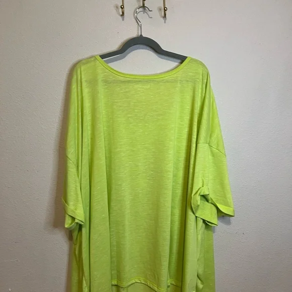 Woman Within Lime Green Floral Short Sleeve Top. 6X - Picture 5 of 5